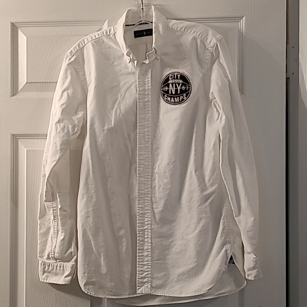 Mens S long sleeve, button down collar shirt. White